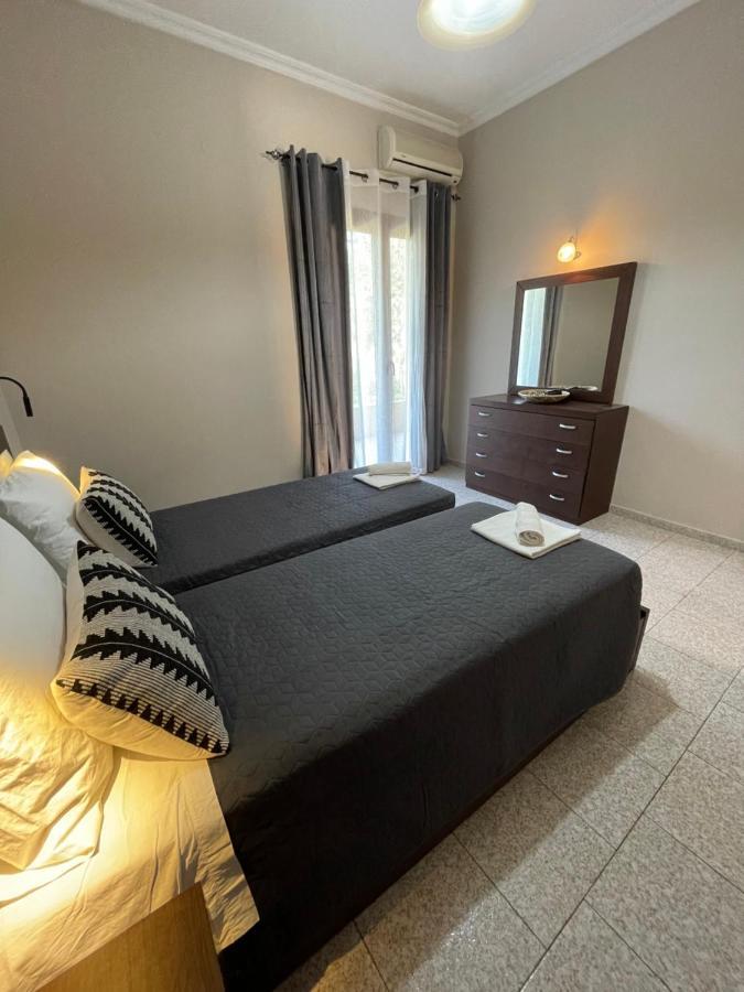 Lola Apartments 里亚帕德斯 外观 照片