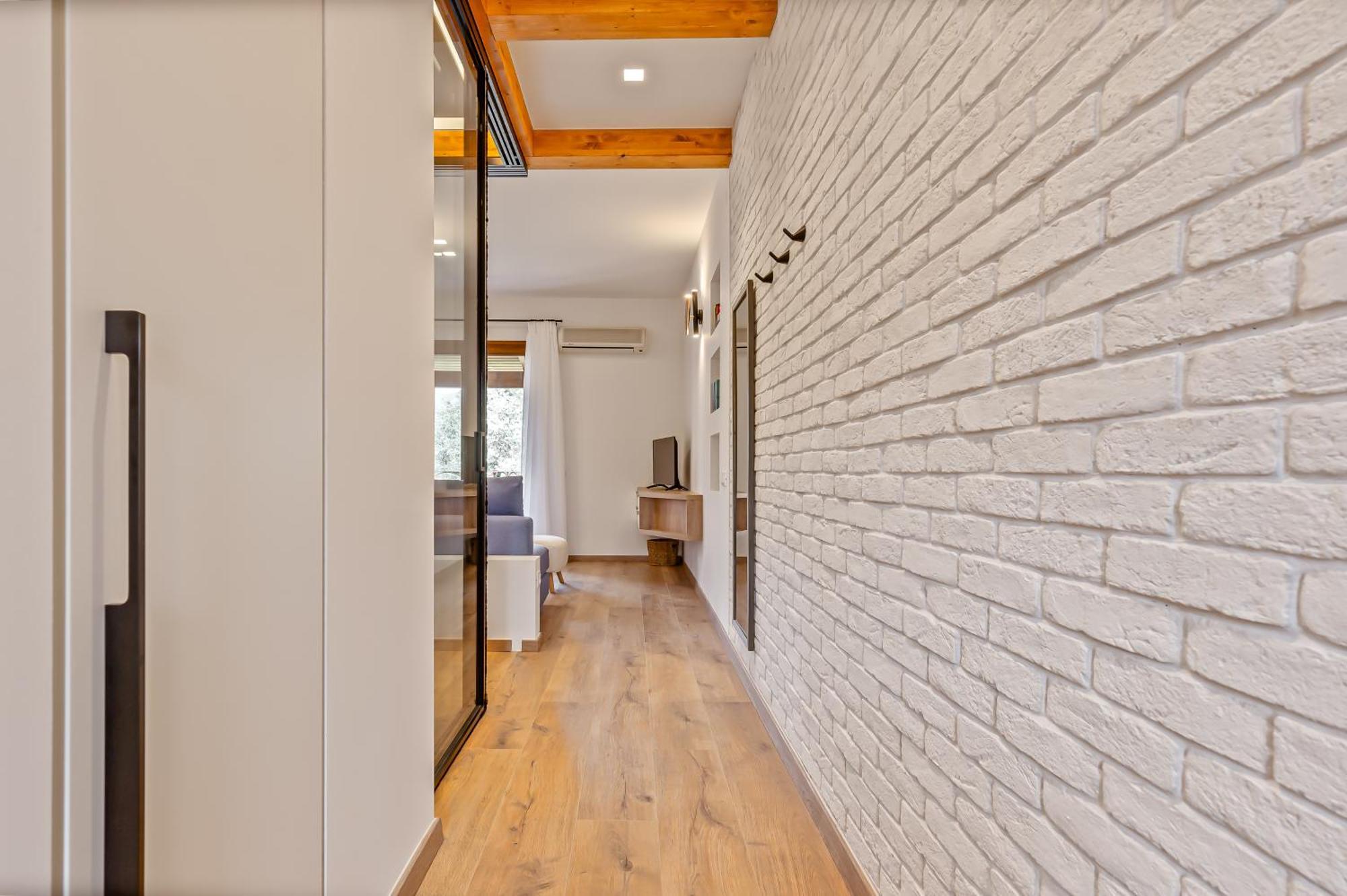 Lola Apartments 里亚帕德斯 外观 照片