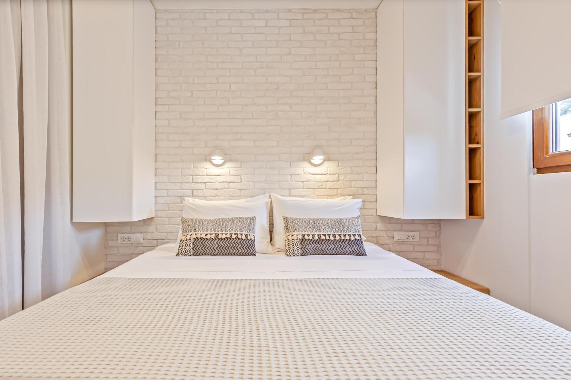 Lola Apartments 里亚帕德斯 外观 照片