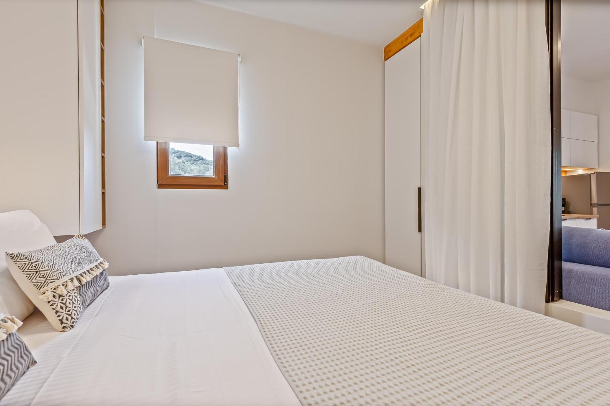 Lola Apartments 里亚帕德斯 外观 照片